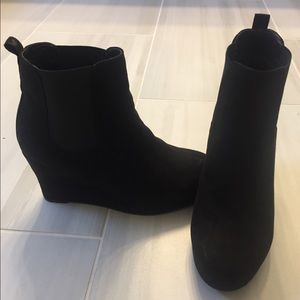 Black wedge ankle booties